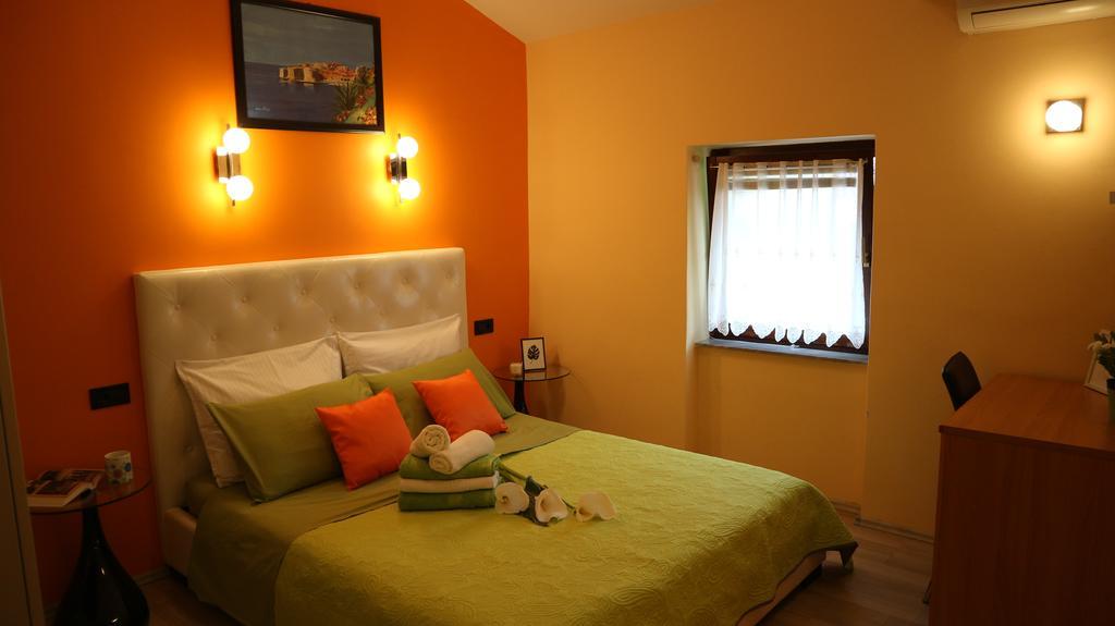 Apartments Ines Komel Opatija Bagian luar foto