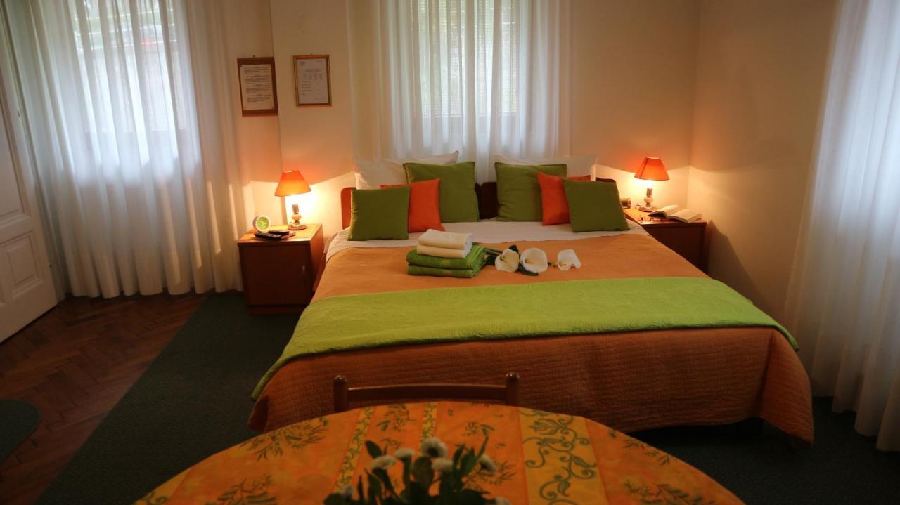 Apartments Ines Komel Opatija Bagian luar foto